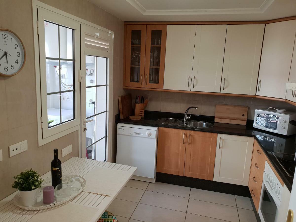 Terrazas Del Duque 2: Beachfront Oasis with Sea Views and Heated Pool Costa Adeje  Exterior photo
