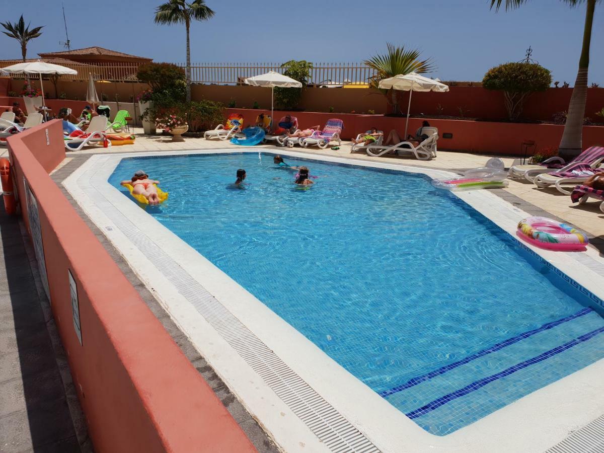 Terrazas Del Duque 2: Beachfront Oasis with Sea Views and Heated Pool Costa Adeje  Exterior photo